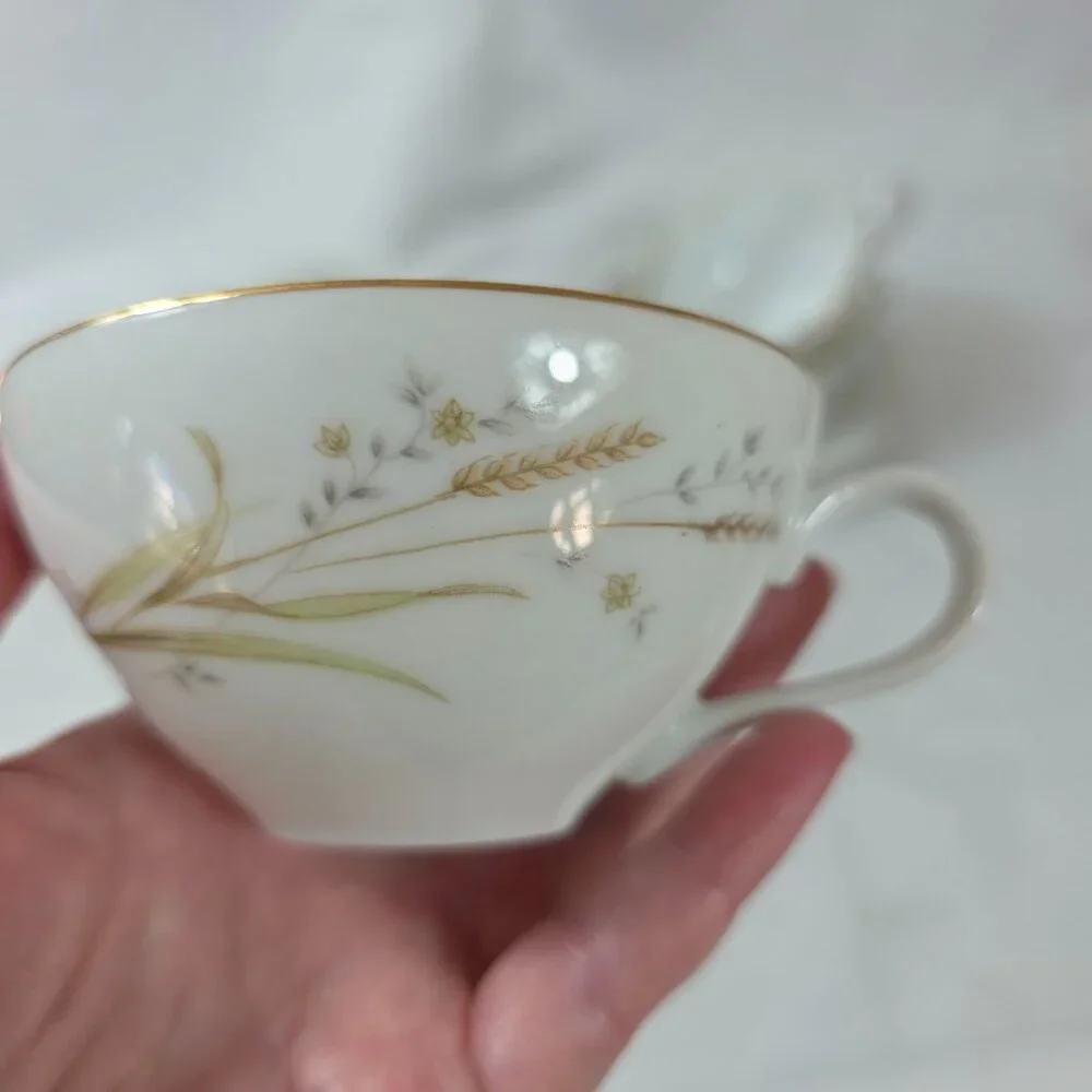 FOUR Fine China of Japan Golden Harvest Cup & Saucer Sets Gold Wheat Sprays
